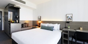 Fortitude Valley Deluxe Room